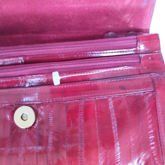 Vintage Genuine Eel Skin Crossbody Clutch Purse with Removable Strap - Picture 7 of 16